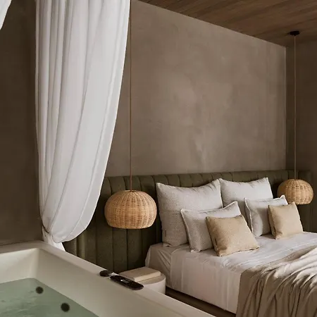 Thoe Naxos - Indoor Jacuzzi