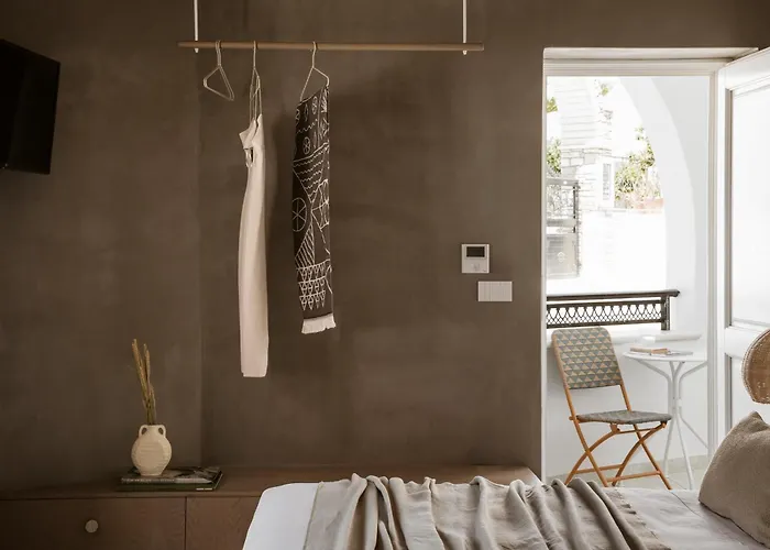 Thoe Naxos - Indoor Jacuzzi Aparthotel Naxos City